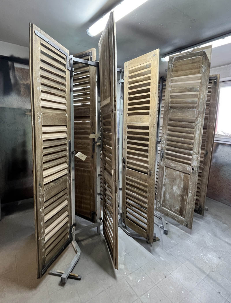 Volets près pour le passage en peinture